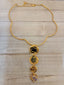 Collar con piedras